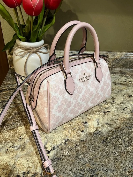 Kate Spade NWOT Spade Flower Small Dolly Duffle In Rose Smoke Multi - Picture 3 of 10